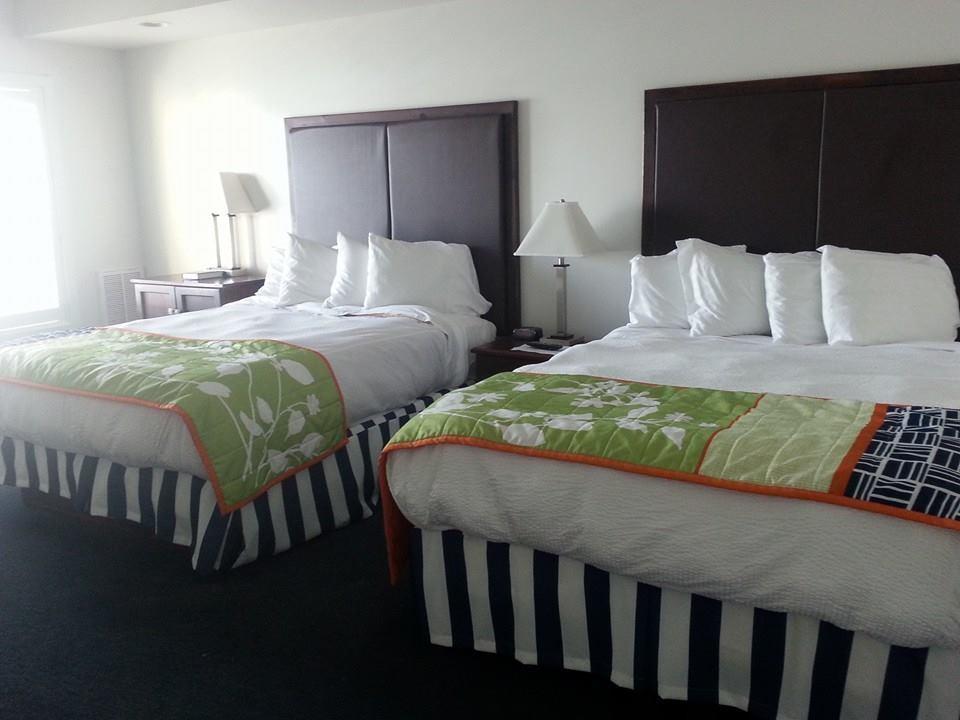 Island Inn & Suites, Ascend Hotel Collection Piney Point Eksteriør bilde