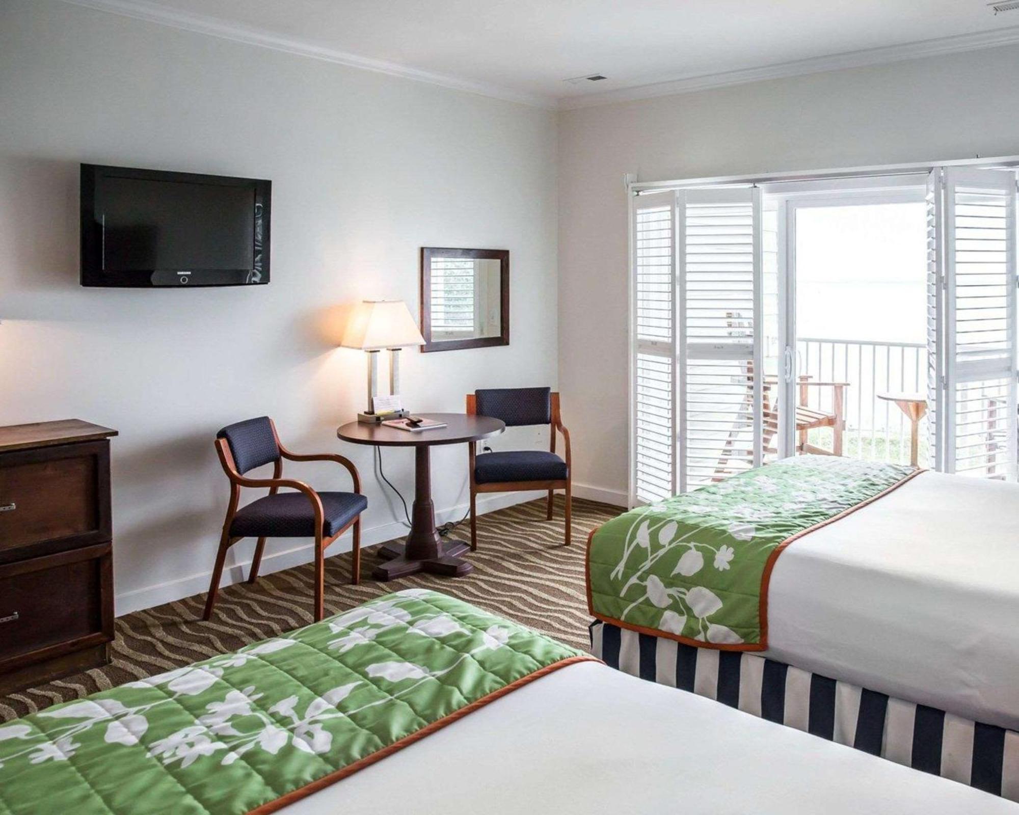 Island Inn & Suites, Ascend Hotel Collection Piney Point Eksteriør bilde
