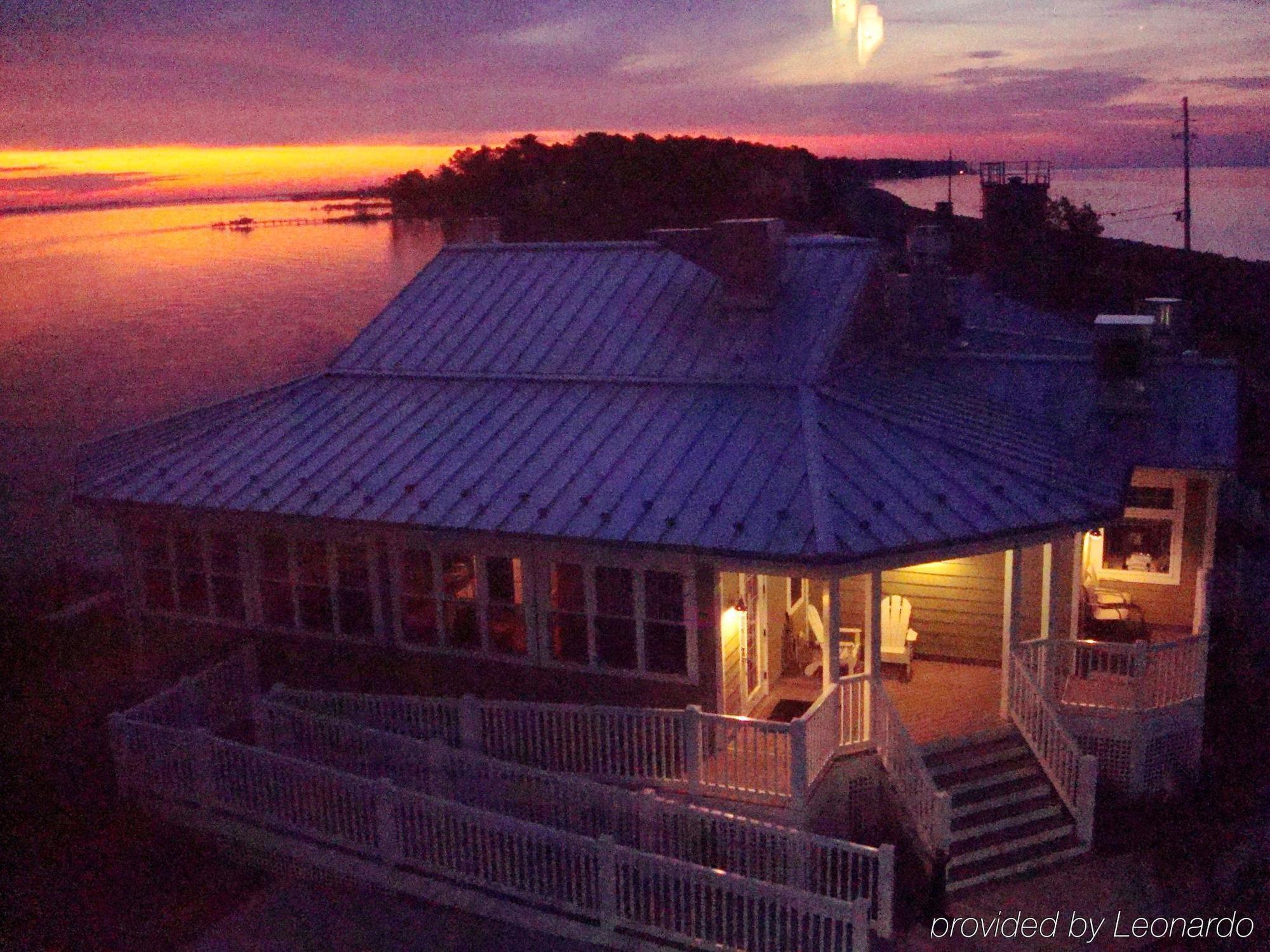 Island Inn & Suites, Ascend Hotel Collection Piney Point Eksteriør bilde