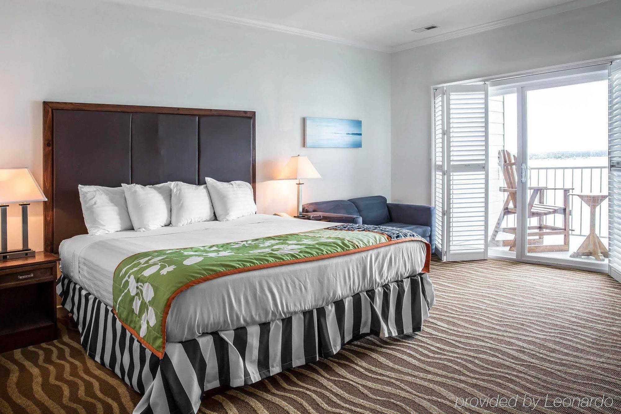 Island Inn & Suites, Ascend Hotel Collection Piney Point Eksteriør bilde