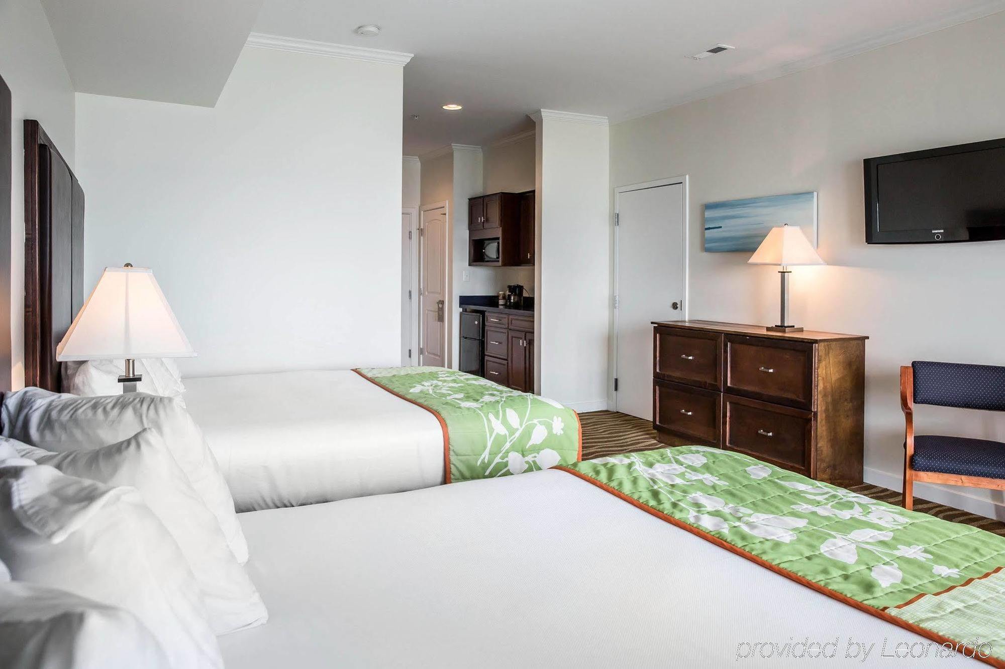 Island Inn & Suites, Ascend Hotel Collection Piney Point Eksteriør bilde