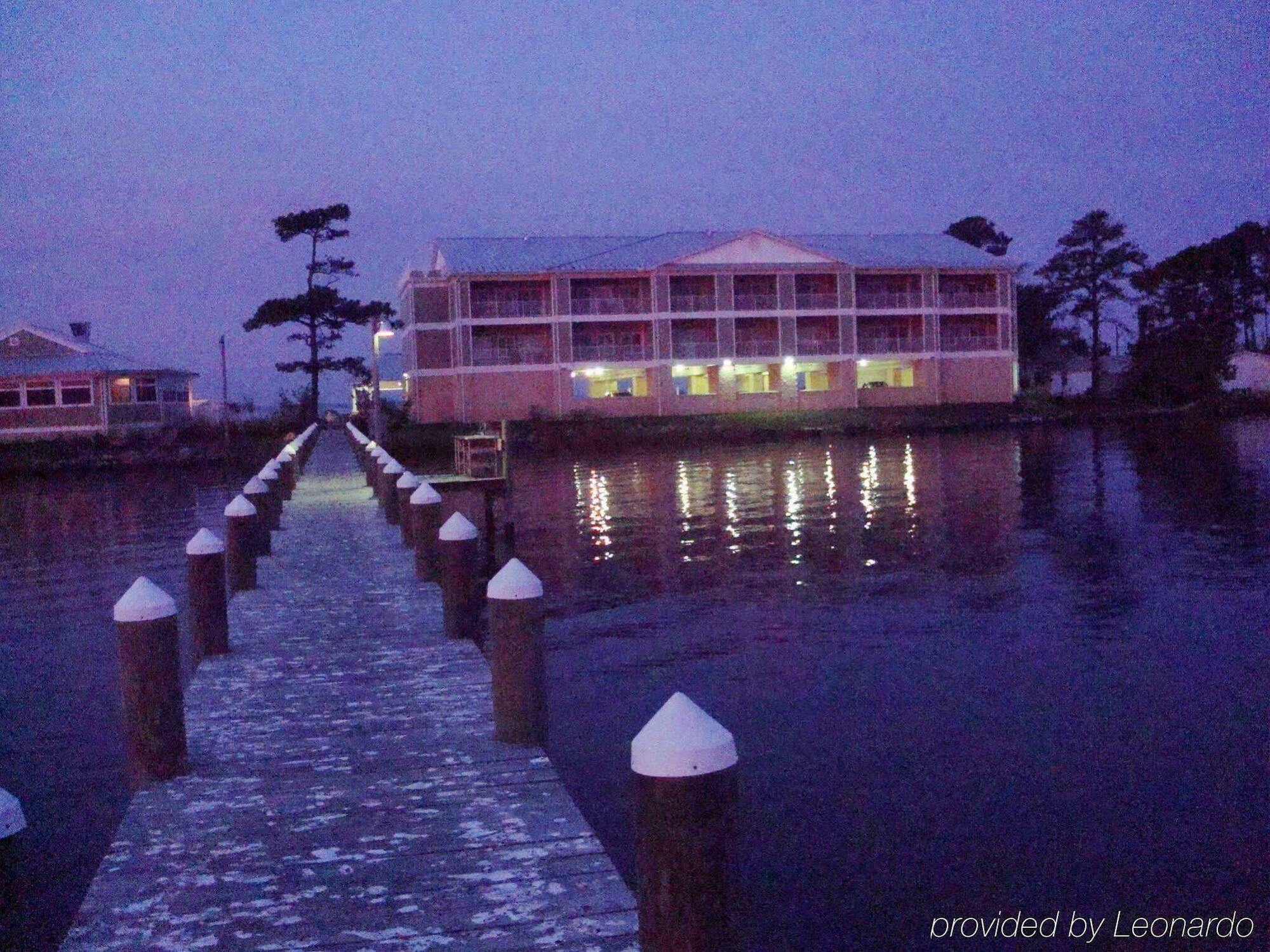 Island Inn & Suites, Ascend Hotel Collection Piney Point Eksteriør bilde
